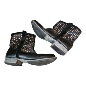 Eric Michael, Black Studded Ankle Boots, Euro 40 (81/2-9)